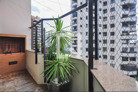 Apartamento à venda com 184m², 4 quartos e 3 vagasVaranda