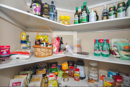 Apartamento à venda com 184m², 4 quartos e 3 vagasDespensa