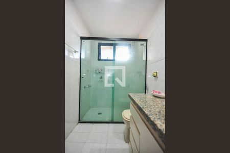 Apartamento à venda com 184m², 4 quartos e 3 vagasBanheiro Suíte 2