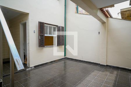 Casa à venda com 199m², 3 quartos e 2 vagas Casa à venda com 199m², 3 quartos e 2 vagasQuintal