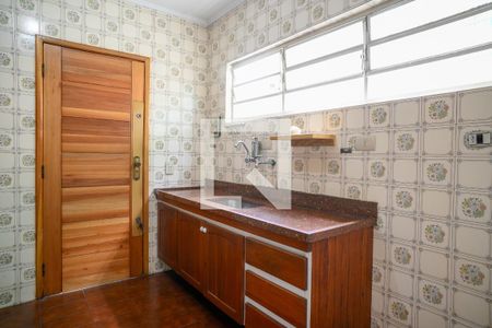 Casa à venda com 199m², 3 quartos e 2 vagas Casa à venda com 199m², 3 quartos e 2 vagasCozinha