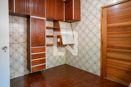 Casa à venda com 199m², 3 quartos e 2 vagas Casa à venda com 199m², 3 quartos e 2 vagasCozinha