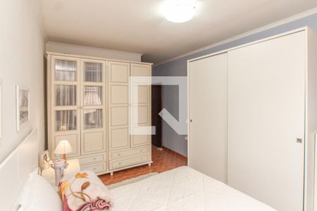 Casa à venda com 198m², 3 quartos e 2 vagas Casa à venda com 198m², 3 quartos e 2 vagasQuarto 1