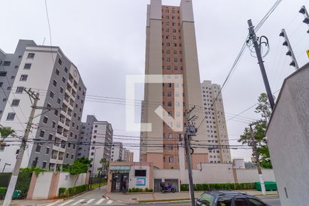 Apartamento à venda com 40m², 2 quartos e sem vaga Apartamento à venda com 40m², 2 quartos e sem vagaFachada
