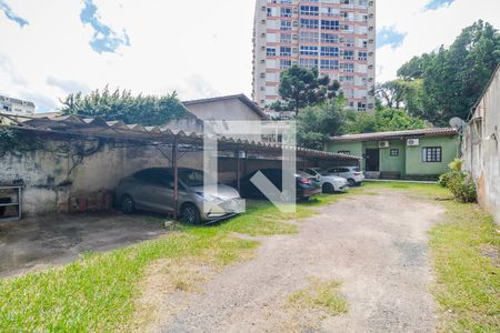 Casa para alugar com 300m², 1 quarto e 9 vagas Casa para alugar com 300m², 1 quarto e 9 vagasQuintal