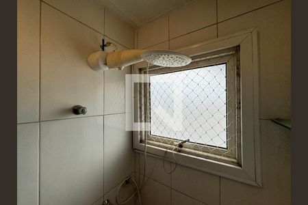 Apartamento à venda com 56m², 2 quartos e 1 vaga Apartamento à venda com 56m², 2 quartos e 1 vagaBanheiro