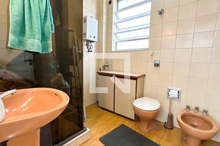 Apartamento à venda com 234m², 3 quartos e sem vaga Apartamento à venda com 234m², 3 quartos e sem vagaBanheiro de serviço