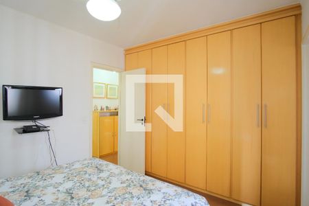 Apartamento à venda com 92m², 3 quartos e 2 vagasSuíte