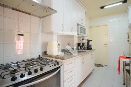 Apartamento à venda com 92m², 3 quartos e 2 vagasCozinha