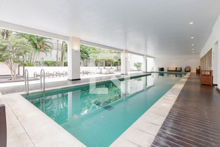 Apartamento à venda com 115m², 2 quartos e 2 vagasPiscina