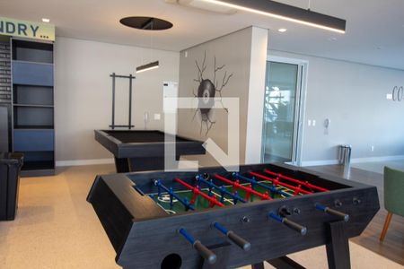 Apartamento para alugar com 48m², 2 quartos e 1 vaga Apartamento para alugar com 48m², 2 quartos e 1 vagaÁrea comum - Jogos