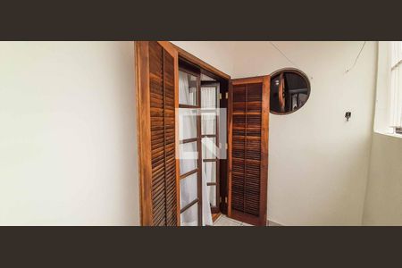 Casa à venda com 180m², 3 quartos e 2 vagas Casa à venda com 180m², 3 quartos e 2 vagasVaranda da Suíte