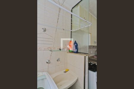 Apartamento à venda com 58m², 2 quartos e 1 vaga Apartamento à venda com 58m², 2 quartos e 1 vagaÁrea de Serviço