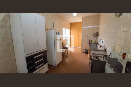 Casa à venda com 190m², 3 quartos e 2 vagasCozinha