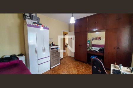 Casa à venda com 190m², 3 quartos e 2 vagasQuarto 3