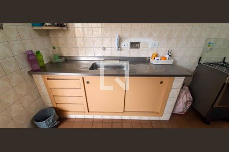 Casa à venda com 190m², 3 quartos e 2 vagasCozinha