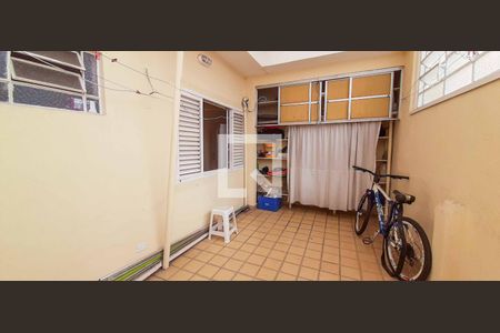 Casa à venda com 190m², 3 quartos e 2 vagasQuintal