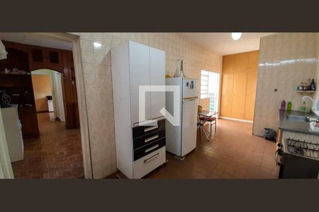 Casa à venda com 190m², 3 quartos e 2 vagasCozinha