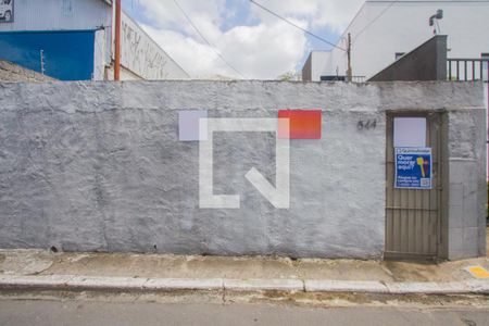 Casa à venda com 250m², 2 quartos e 5 vagas Casa à venda com 250m², 2 quartos e 5 vagasFachada 2