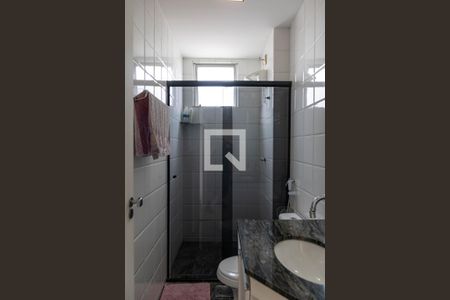 Apartamento à venda com 140m², 3 quartos e 2 vagas Apartamento à venda com 140m², 3 quartos e 2 vagasBanheiro Social