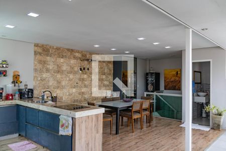 Apartamento à venda com 140m², 3 quartos e 2 vagas Apartamento à venda com 140m², 3 quartos e 2 vagasCobertura