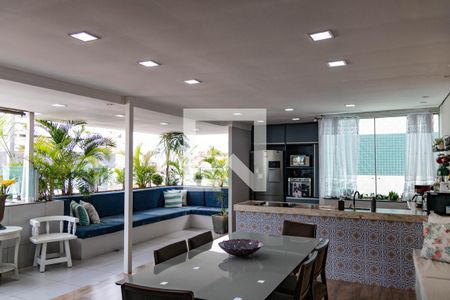 Apartamento à venda com 140m², 3 quartos e 2 vagas Apartamento à venda com 140m², 3 quartos e 2 vagasCobertura