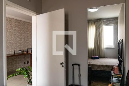 Apartamento à venda com 140m², 3 quartos e 2 vagas Apartamento à venda com 140m², 3 quartos e 2 vagasQuarto 2