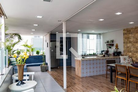 Apartamento à venda com 140m², 3 quartos e 2 vagas Apartamento à venda com 140m², 3 quartos e 2 vagasCobertura