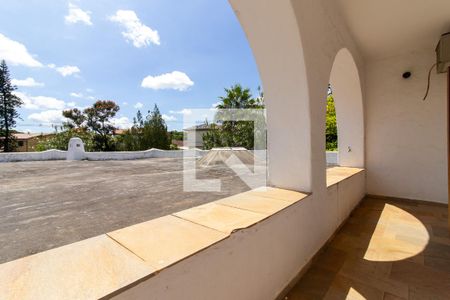 Casa à venda com 854m², 5 quartos e 8 vagas Casa à venda com 854m², 5 quartos e 8 vagasQuarto 1