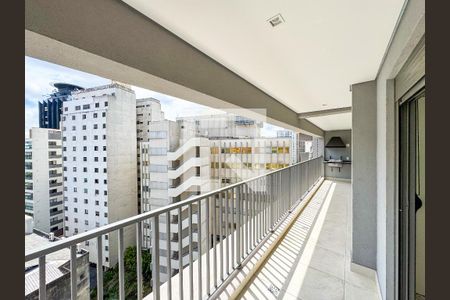 Apartamento à venda com 118m², 3 quartos e 2 vagas Apartamento à venda com 118m², 3 quartos e 2 vagasVaranda