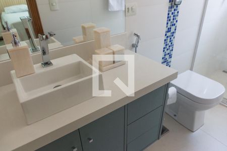 Casa à venda com 206m², 3 quartos e 2 vagasSuite Quarto 2