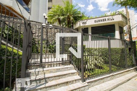 Apartamento à venda com 184m², 4 quartos e 3 vagas Apartamento à venda com 184m², 4 quartos e 3 vagasFachada