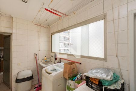 Apartamento para alugar com 215m², 4 quartos e 2 vagasÁrea de Serviço