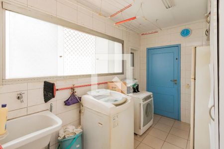 Apartamento para alugar com 215m², 4 quartos e 2 vagasÁrea de Serviço