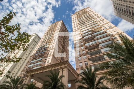 Apartamento para alugar com 110m², 3 quartos e 2 vagasVista da Rua