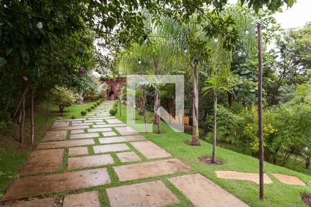 Casa de condomínio à venda com 350m², 3 quartos e 2 vagas Casa de condomínio à venda com 350m², 3 quartos e 2 vagasJardim