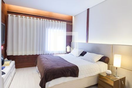 Casa de condomínio à venda com 350m², 3 quartos e 2 vagas Casa de condomínio à venda com 350m², 3 quartos e 2 vagassuite 2