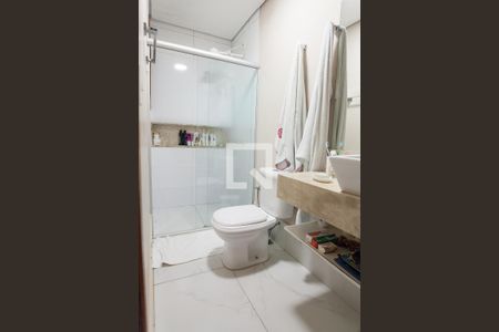 Casa de condomínio à venda com 350m², 3 quartos e 2 vagas Casa de condomínio à venda com 350m², 3 quartos e 2 vagasbanheiro suite 1