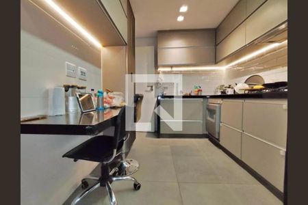 Apartamento à venda com 120m², 3 quartos e 1 vagaCozinha