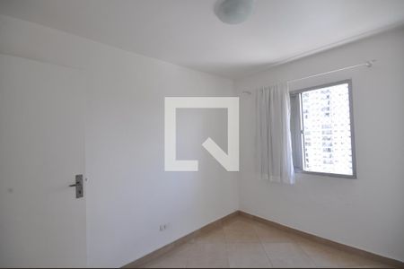 Apartamento à venda com 70m², 2 quartos e 1 vagaQuarto 2