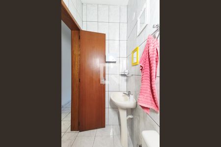Apartamento para alugar com 55m², 2 quartos e sem vaga Apartamento para alugar com 55m², 2 quartos e sem vagaBanheiro