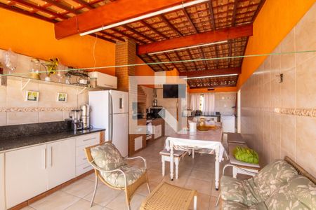 Casa à venda com 184m², 3 quartos e 3 vagas Casa à venda com 184m², 3 quartos e 3 vagasÁrea Gourmet
