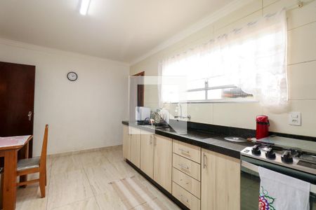 Casa à venda com 216m², 3 quartos e 3 vagas Casa à venda com 216m², 3 quartos e 3 vagasCozinha