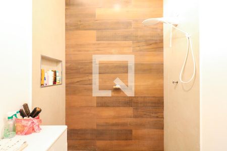 Casa à venda com 216m², 3 quartos e 3 vagas Casa à venda com 216m², 3 quartos e 3 vagasBanheiro