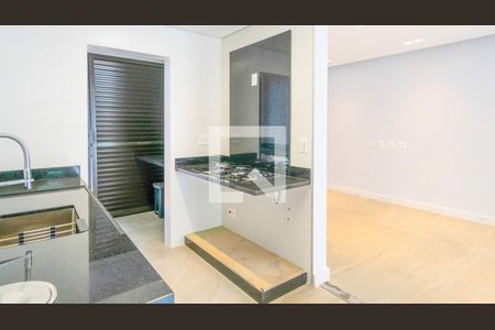 Casa à venda com 205m², 4 quartos e 2 vagas Casa à venda com 205m², 4 quartos e 2 vagasCozinha