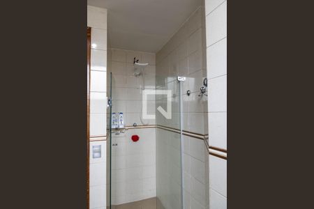 Apartamento à venda com 140m², 4 quartos e 2 vagas Apartamento à venda com 140m², 4 quartos e 2 vagasBanheiro Social