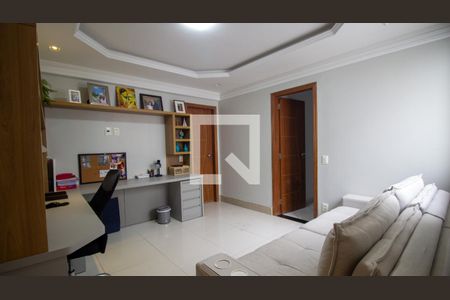Apartamento à venda com 350m², 4 quartos e 2 vagasEscritório
