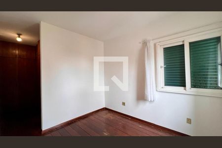 Apartamento à venda com 160m², 4 quartos e 2 vagas Apartamento à venda com 160m², 4 quartos e 2 vagasquarto