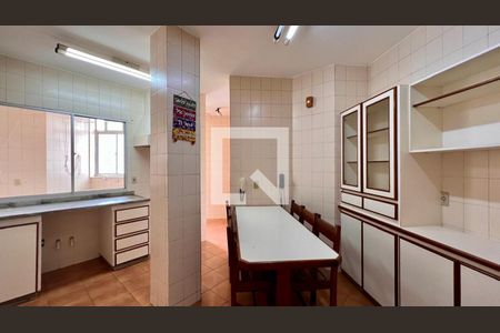 Apartamento à venda com 160m², 4 quartos e 2 vagas Apartamento à venda com 160m², 4 quartos e 2 vagascozinha