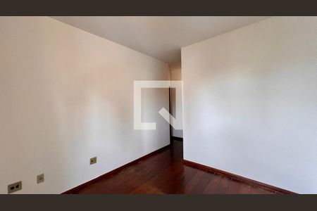 Apartamento à venda com 160m², 4 quartos e 2 vagas Apartamento à venda com 160m², 4 quartos e 2 vagasquarto